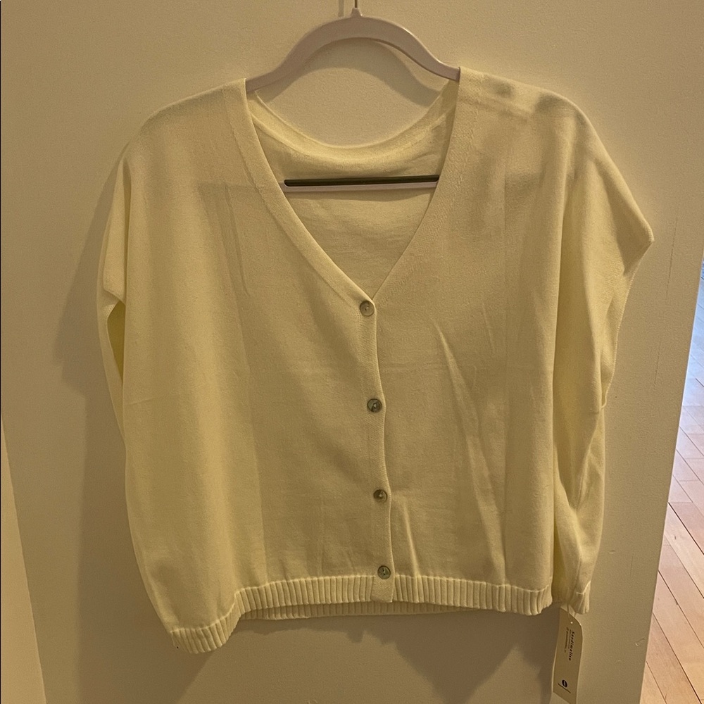 White/cream oversized short sleeve cardigan
